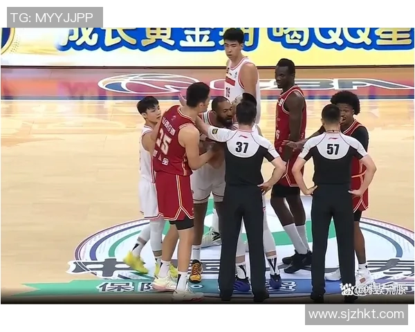 2020年CBA季后赛广东队与深圳队激战回顾与精彩瞬间分析